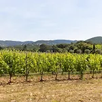 Au Château Maravenne Hébergement de vacances