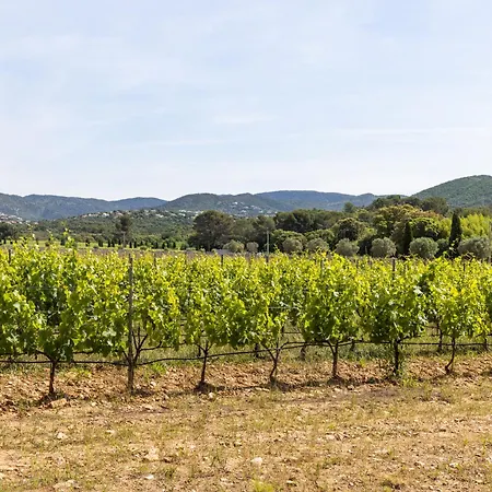 Au Chateau Maravenne Дом отдыха